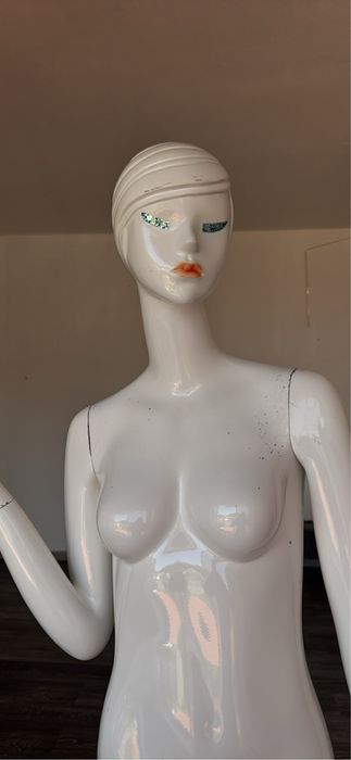 Manequim alta ideal para loja