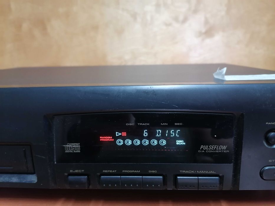 Odtwarzacz CD Pioneer PD-M403