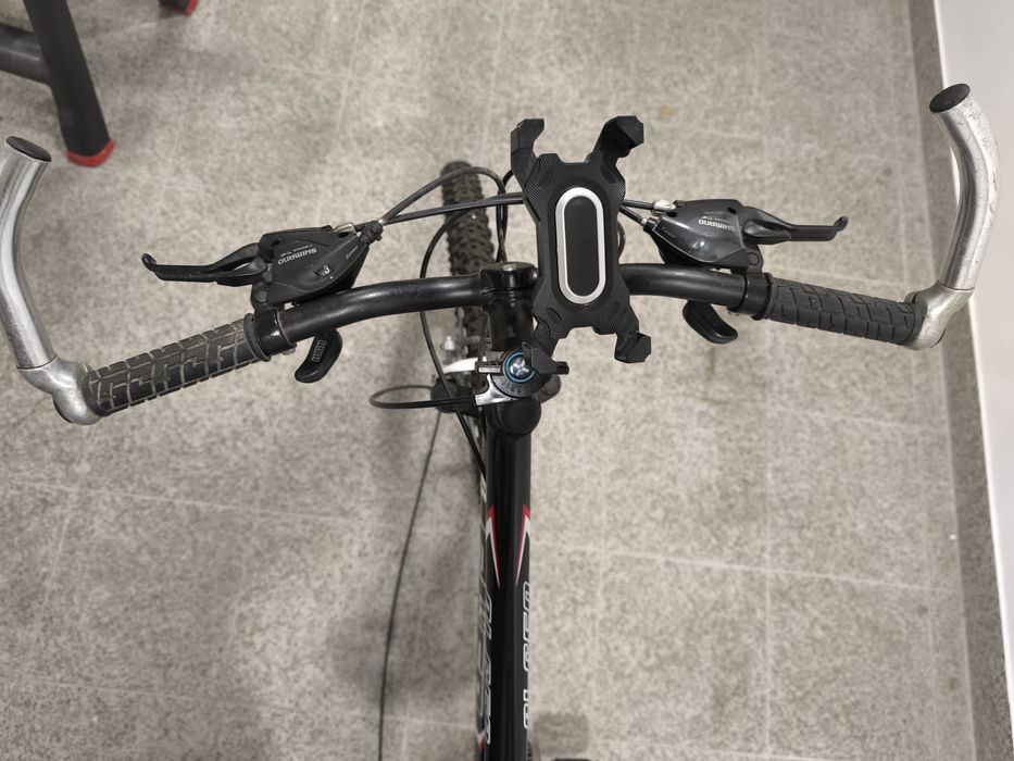 Vemdo Rolo marca B”TWIN modelo IN”RIDE e bicicleta