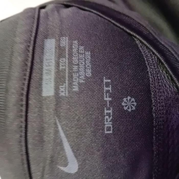 T-shirt męski nowy. Nike