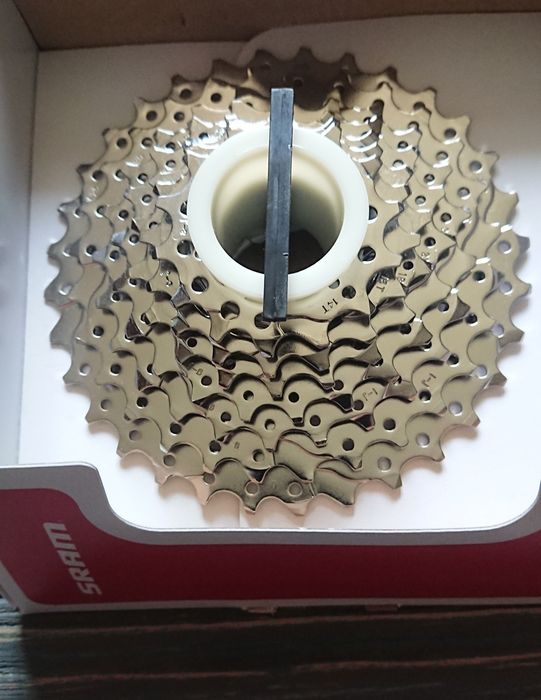 Касета 9  10 швидкостей Shimano SRAM