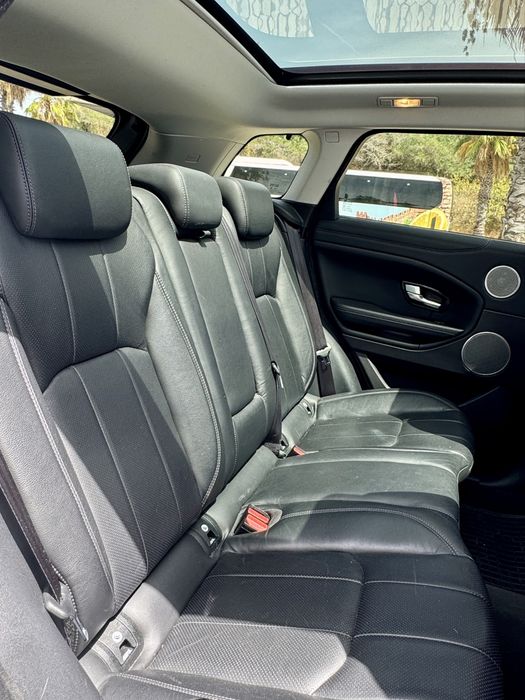Range Rover Evoque 2.0D - Teto Panorâmico