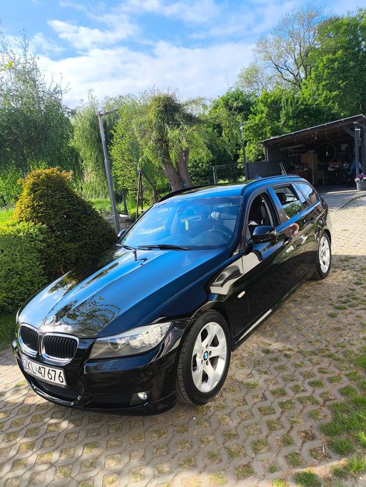 BMW E91 2011 2.0 163 km