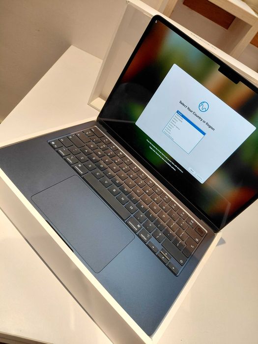 Apple MacBook Air M4/16GB/256/Mac OS