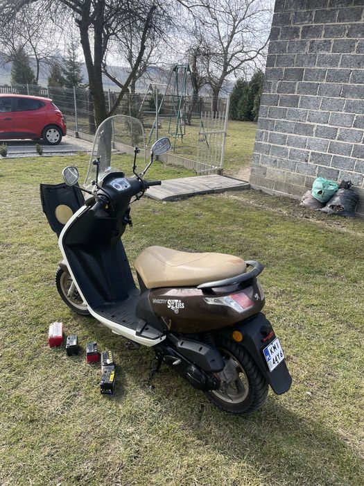 Skuter Peugeot Vivacity oryginał  50cm3 - nowe opony