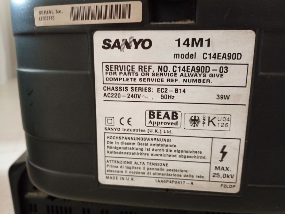 Televisor a cores CRT de 14 polegadas