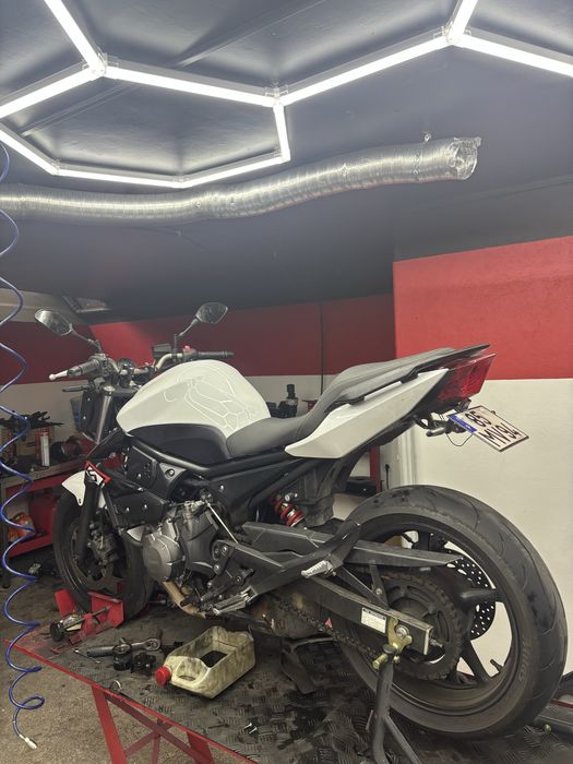 YAMAHA XJ6 2012