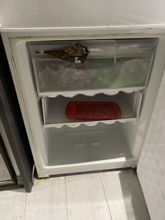 Geladeira branca