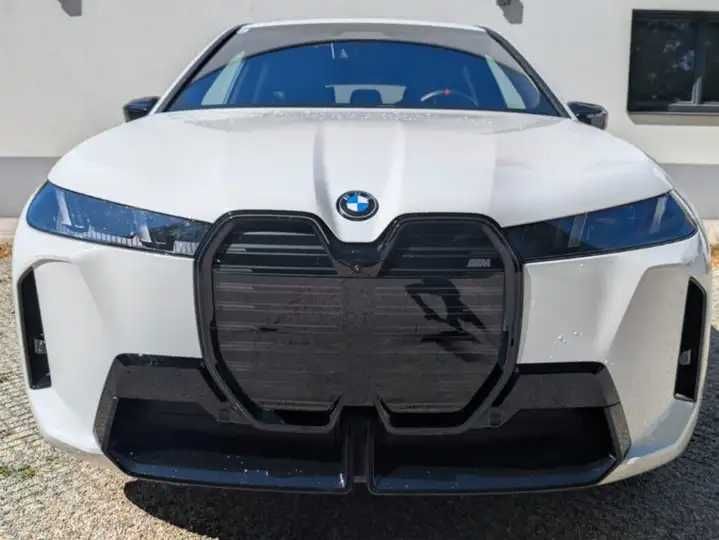 BMW iX i20 M-pakiet lci бампер бмв разборка іх і20 рестайлінг шрот