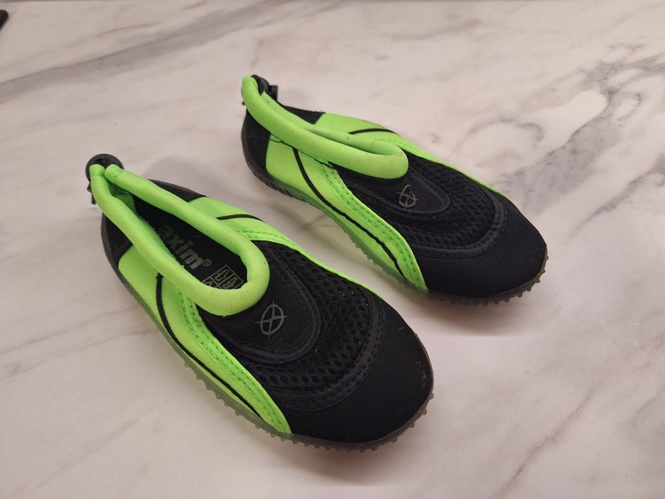 Buty do wody rozmiar 27