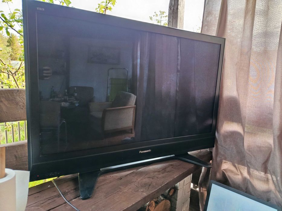 Telewizor Panasonic TH-50PV7F uszkodzony