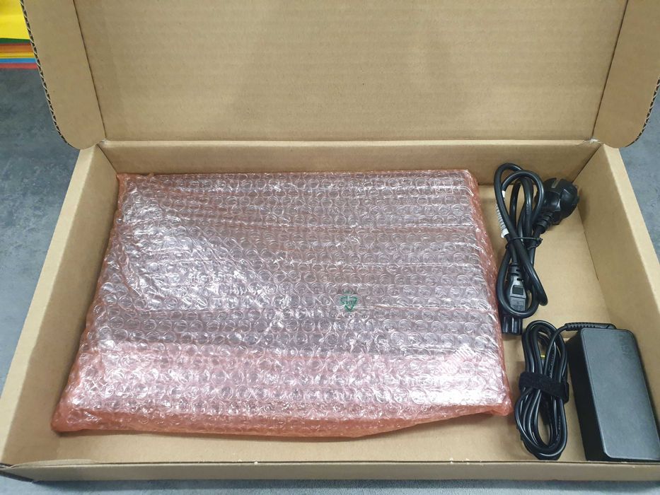 Portátil Lenovo Thinkpad X250 (Recondicionado)