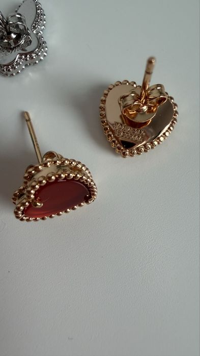 Kolczyki w stylu Van Cleef
