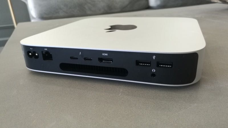 Mac Mini M1 Late 2020, com 256 Gb SSD  8 Gb  Particular