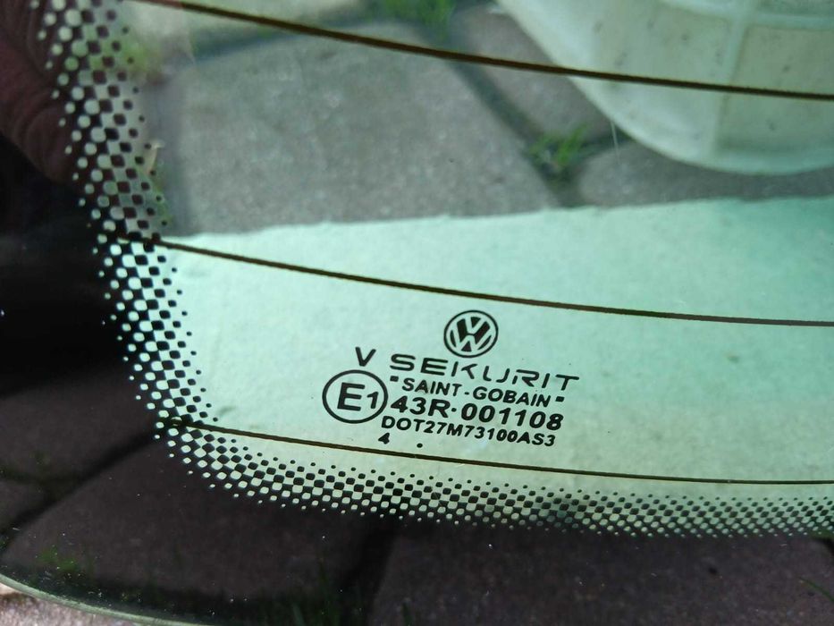 Tylna szyba VW Volkswagen Transporter Caravelle Multivan