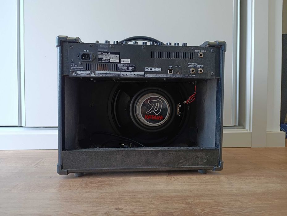 Boss Katana 50w amplificador