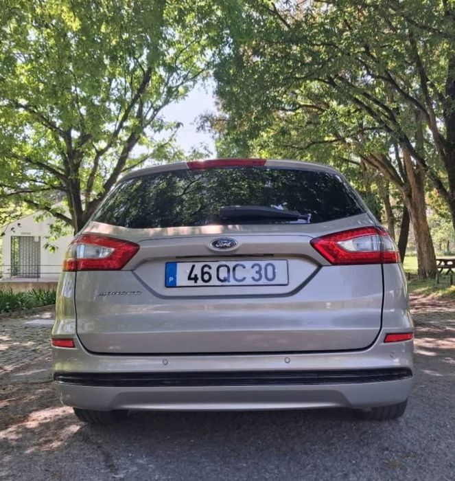 Ford Mondeo SW — fotografia 5