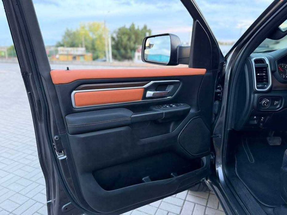 DODGE Ram 1500 BigHorn 4*4