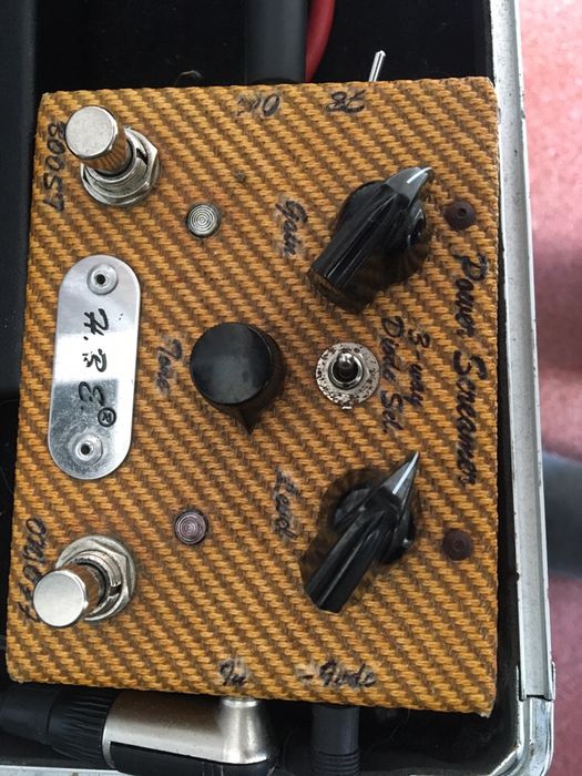 Pedais guitarra Mesa Boogie, Mission Engenering, HBE Korg Line6