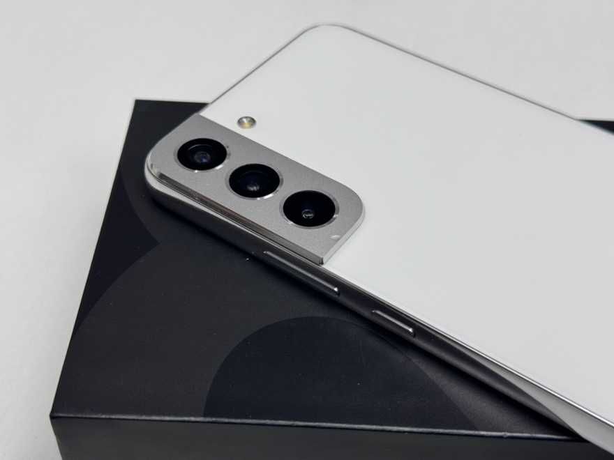 Samsung Galaxy S22+  8/256GB WHITE FASON Rzgowska 12