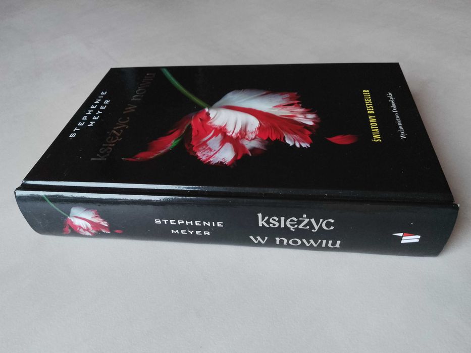 S. Meyer "Księżyc w nowiu" 2006, twarda okładka
