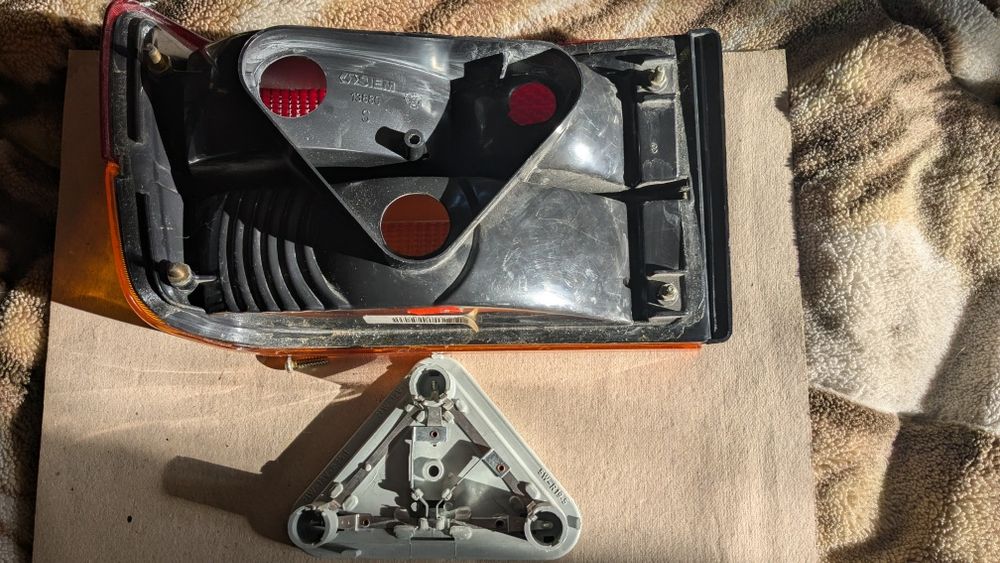 Фонарь левый Лянча Призма