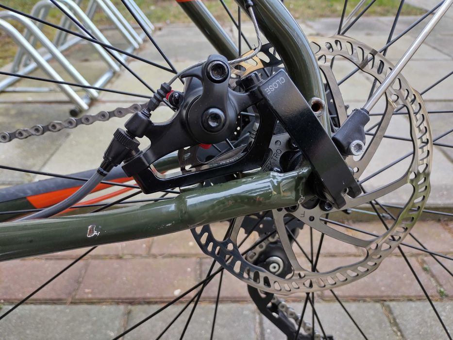 Fuji Jari 2.3 rozmiar L