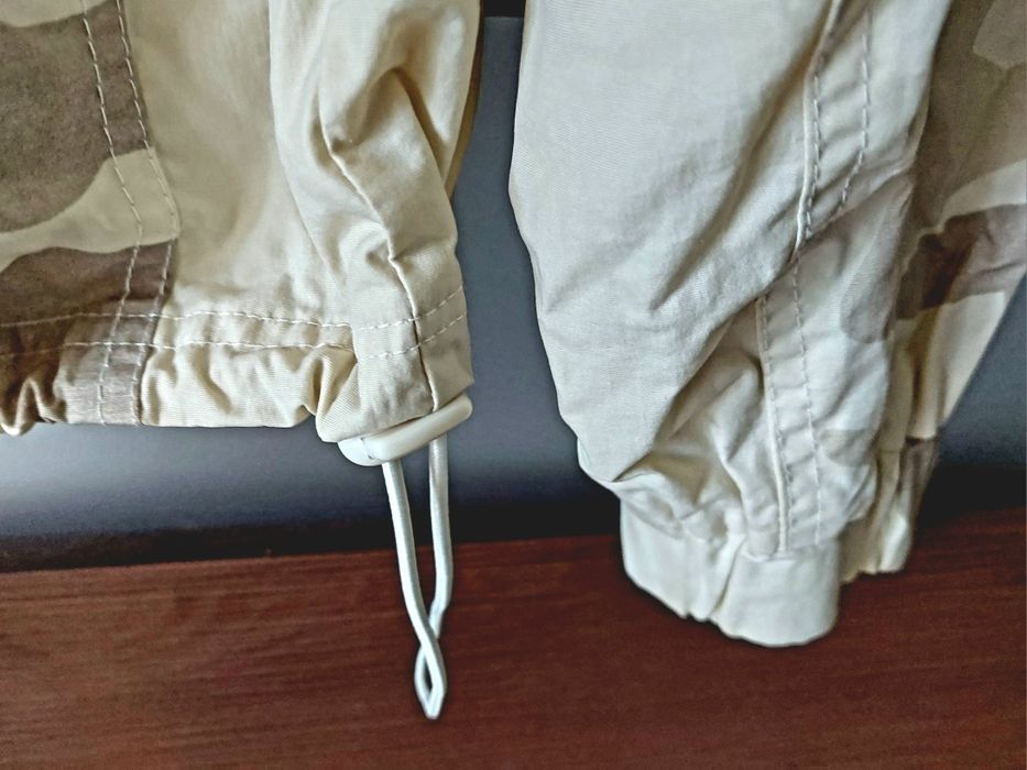 Kurtka wiatrówka panterka Sahara