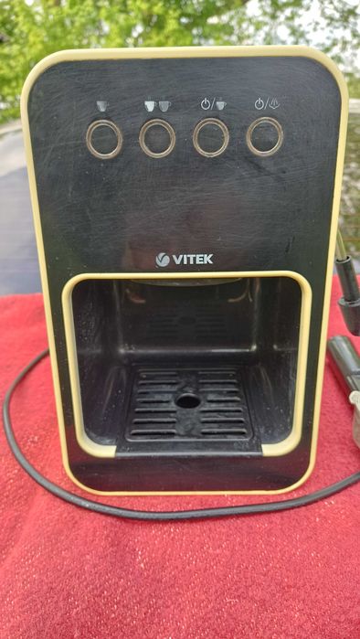 Продам кофеварку VITEK  VT-1504BW