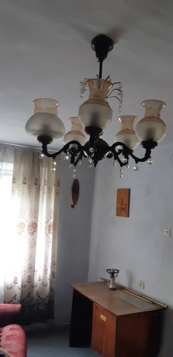 Світильники, Люстри різні, люстри вінтажні, люстри пристінні, гірлянда