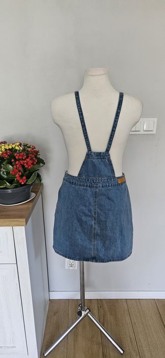 Ogrodniczki stradivarius s niebieskie letnie