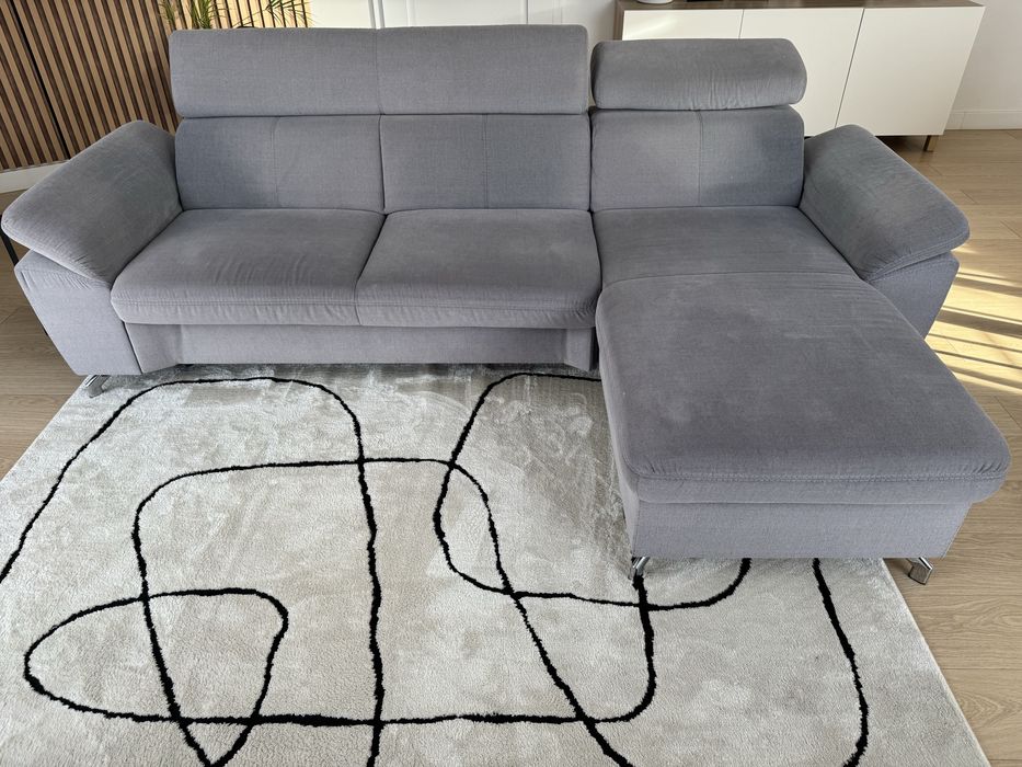 Kanapa rozkładana szara