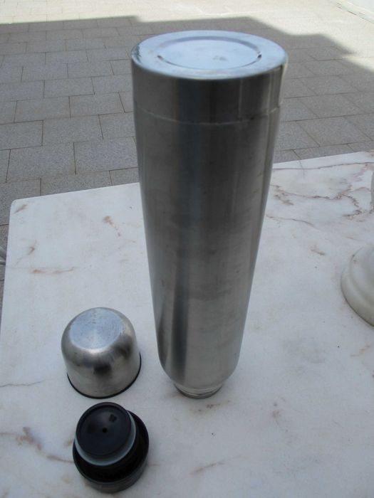 TERMO em Inox para café, chá e outras bebidas, capacidade 1 L