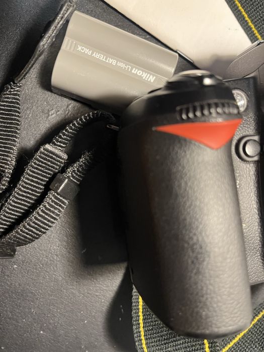 Nikon d90  sprawna bardzo dobry stan