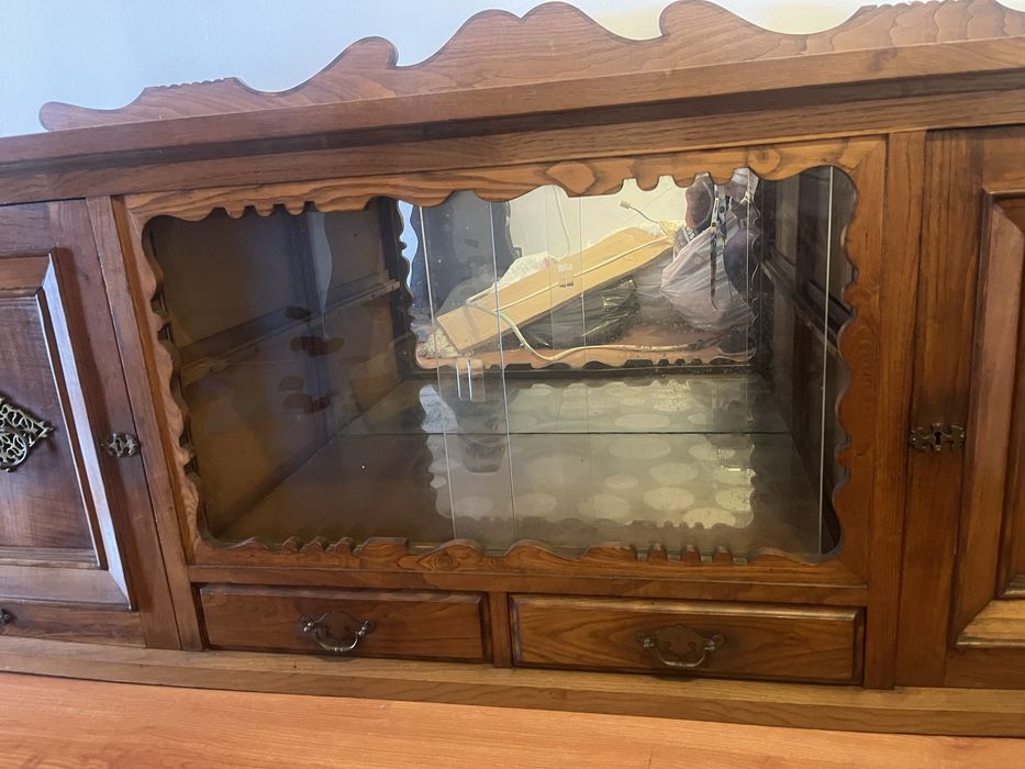 Movel madeira maciça /aparador