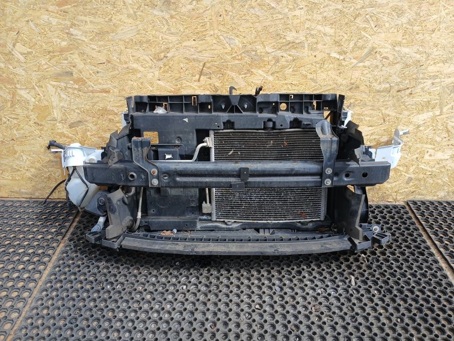 Citroen C3 Ii Lift 1.0B Manual Pas Przedni Komplet Ewp