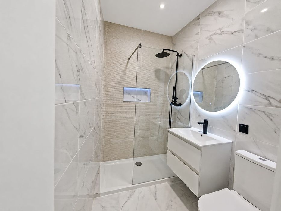T1+1 com anexo, quintal e terraço, totalmente remodelado