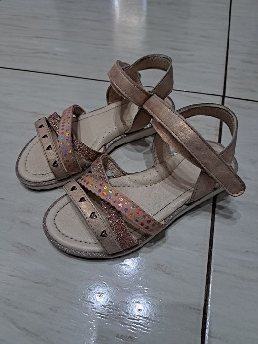 Sandałki Nelli blu rozmiar 29 wkładka 19cm