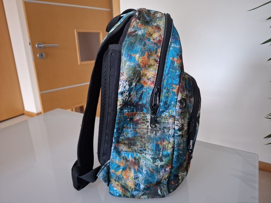 Conjunto Ghuts T-Rex - Mochila + Lancheira + Estojo