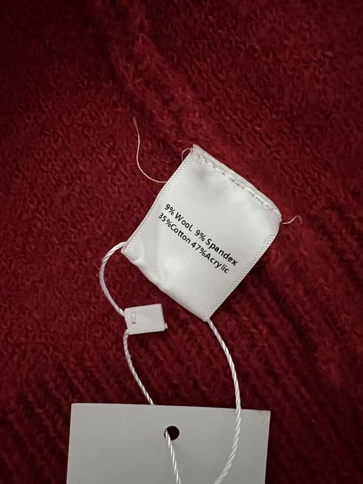 Червоний вʼязаний кардиган/ светр з ґудзиками