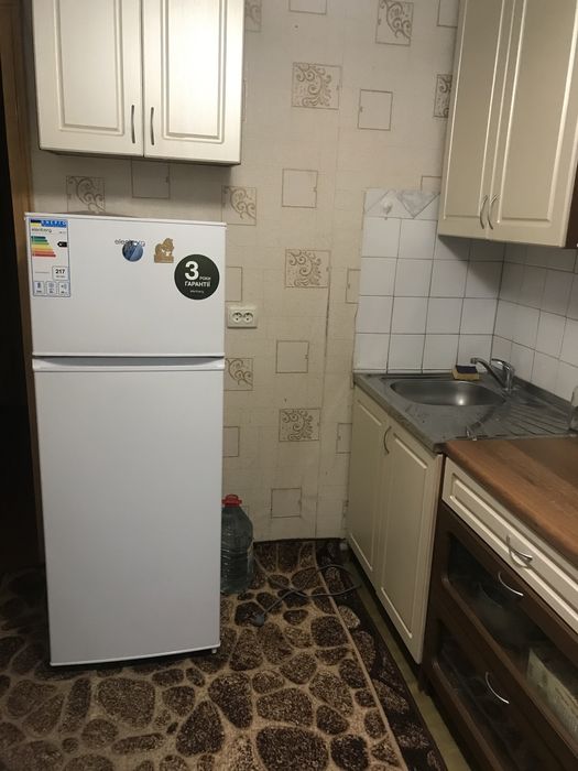 Сдаю 2 комнатную квартиру центр