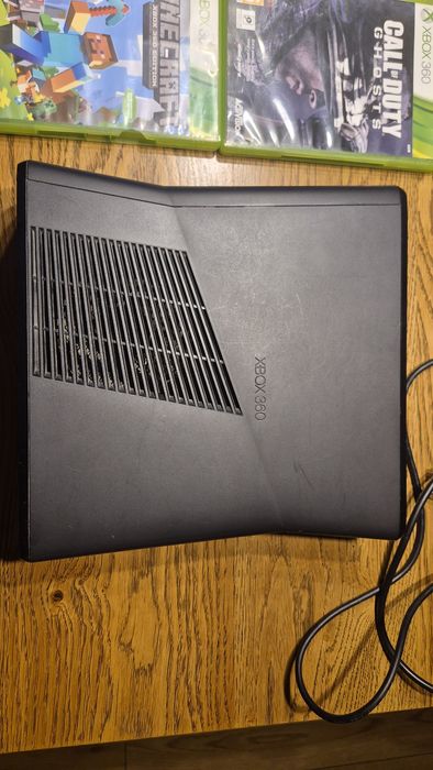 Xbox 360 plus gry
