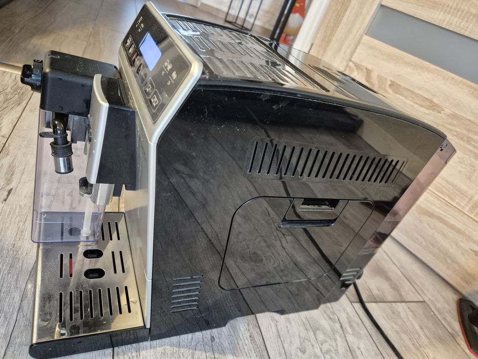 Ekspres do kawy delonghi