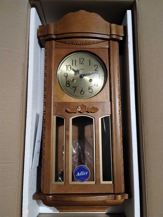 Zegar drewniany mechaniczny ścienny z wahadłem Adler model 11002