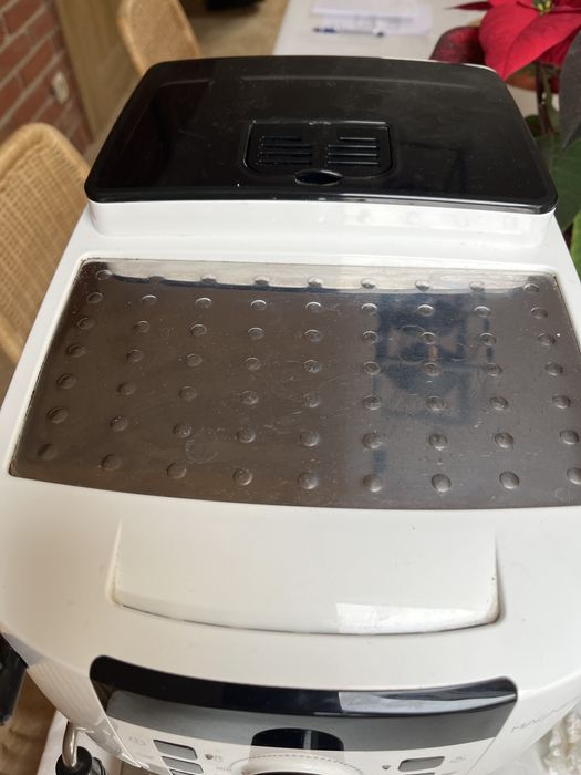 Ekspres Delonghi MagnificaS biały