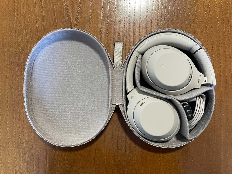 Sony WH-1000XM4 com garantia