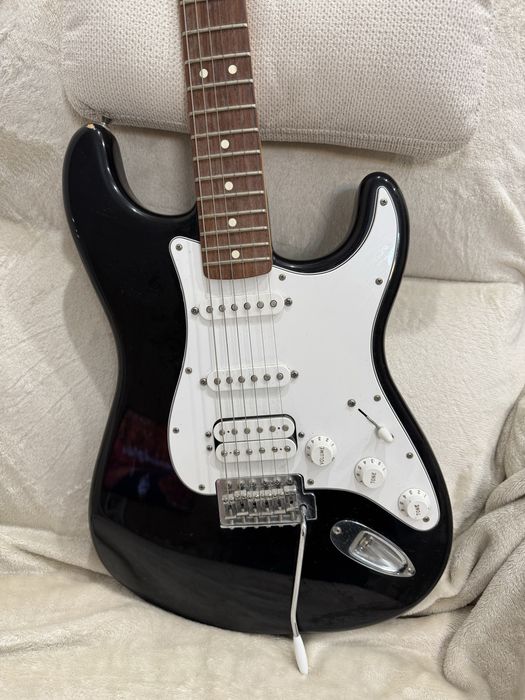 Гітара Fender Stratocaster MIM