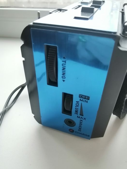 Радіоприймач Golon RX-9009 Blue з адаптером Енергія 6v 600mA