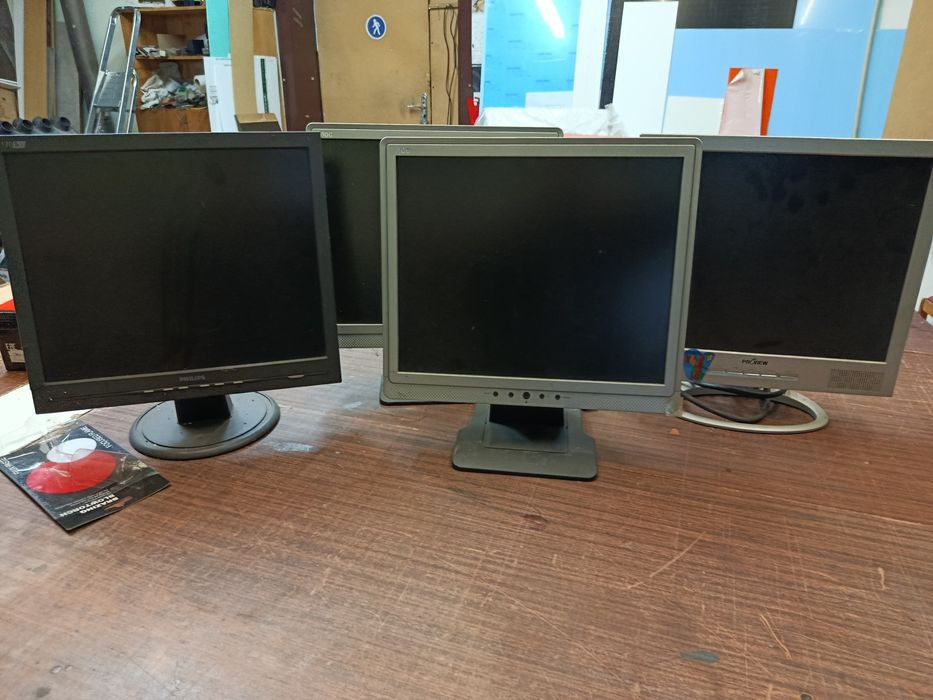 Монітори 17, 3*4, бу, під відеонагляд