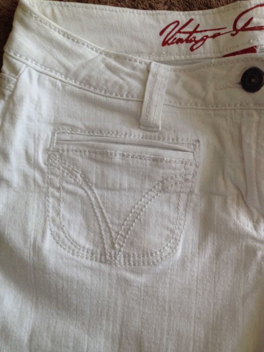 Bermudas brancas
